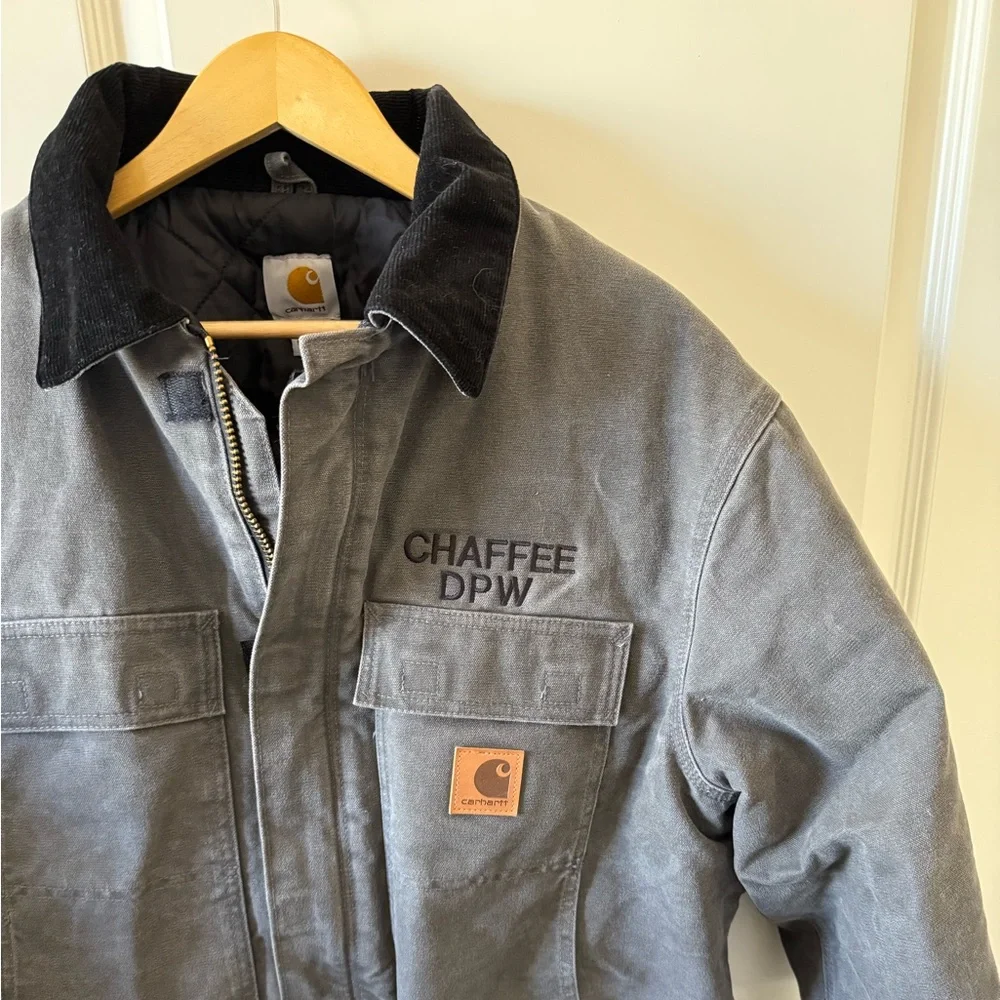 LIKE NEW MENS CARHARTT INSULATED JACKET SIZE L - Picture 3 of 11